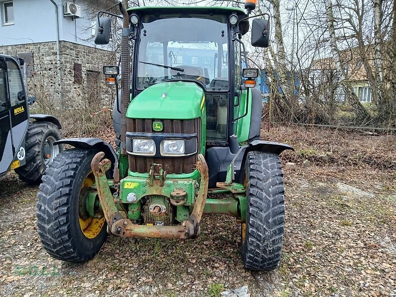 Traktor типа John Deere 5070M, Gebrauchtmaschine в Limburg (Фотография 3)