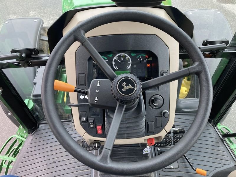 Traktor a típus John Deere 5075 E, Gebrauchtmaschine ekkor: Miltach (Kép 17)