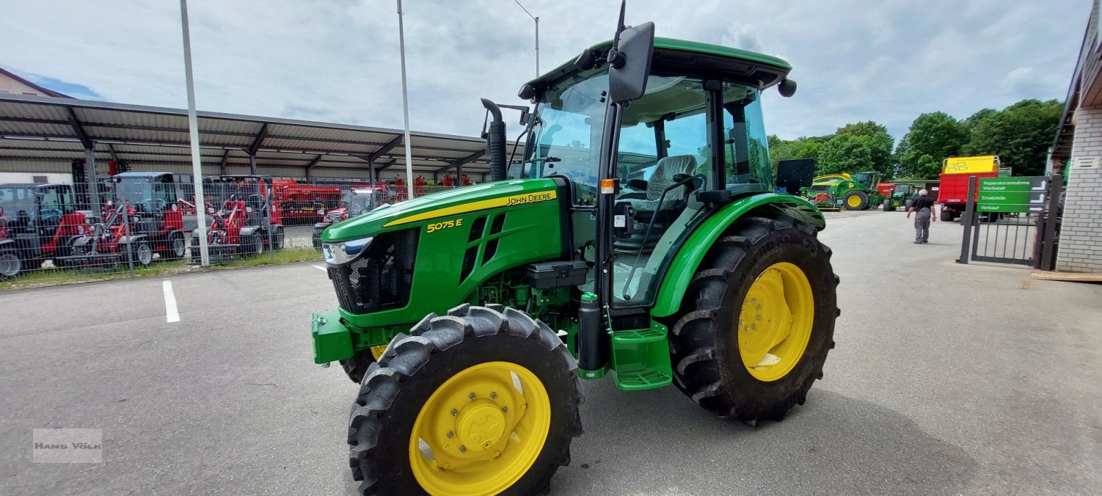 Traktor del tipo John Deere 5075 E, Neumaschine en Schwabmünchen (Imagen 4)