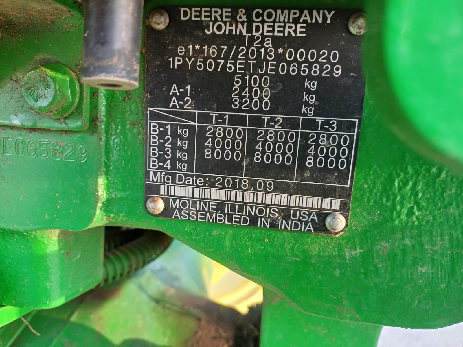 Traktor des Typs John Deere 5075 E, Gebrauchtmaschine in Rinchnach (Bild 10)