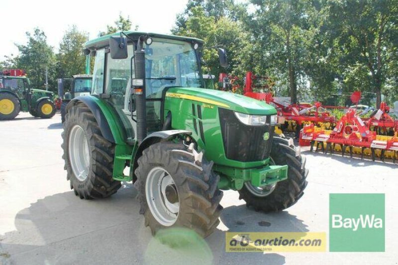 Traktor typu John Deere 5075 M, Gebrauchtmaschine w Straubing (Zdjęcie 4)