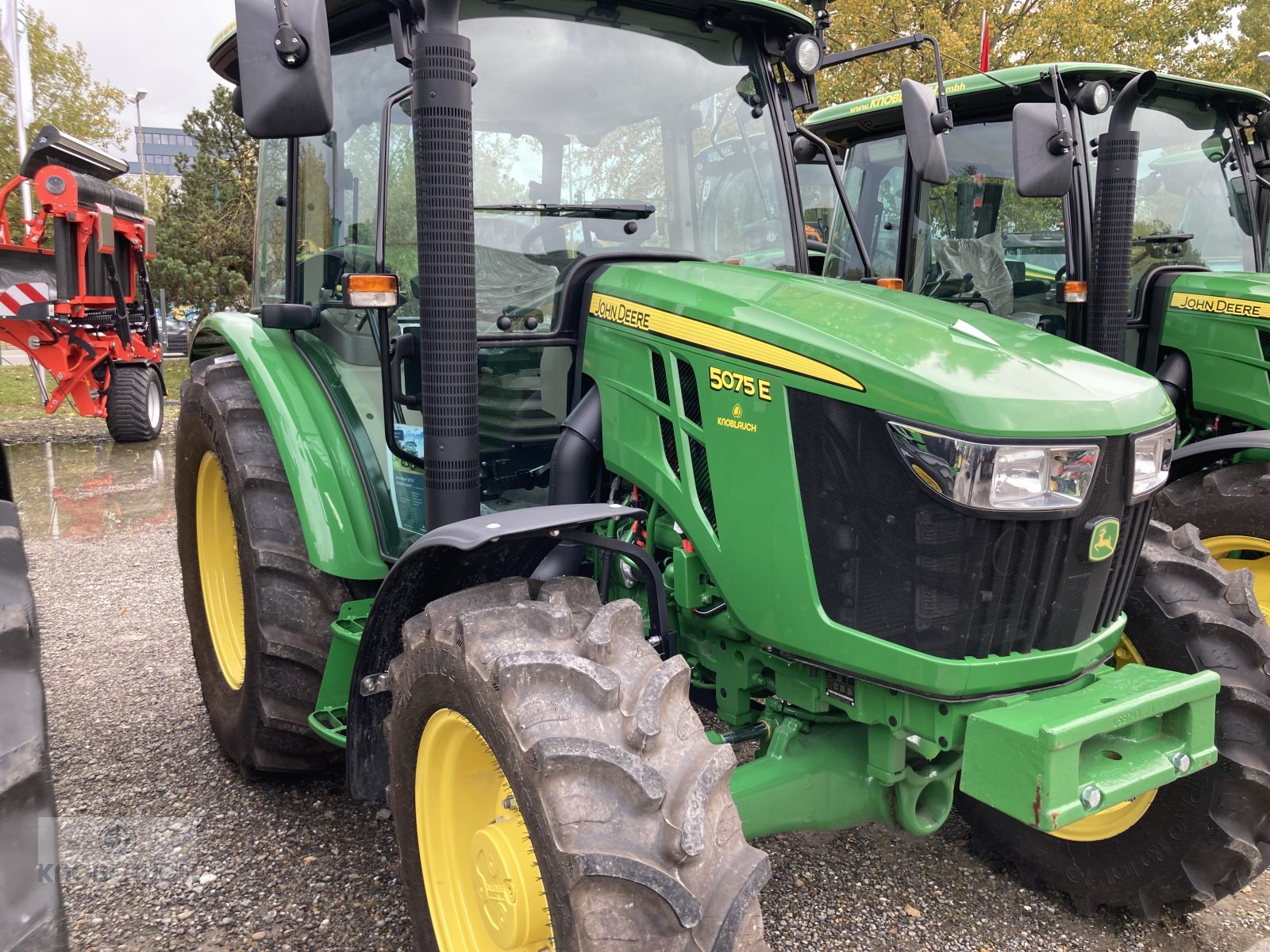 Traktor of the type John Deere 5075E, Neumaschine in Ravensburg (Picture 2)