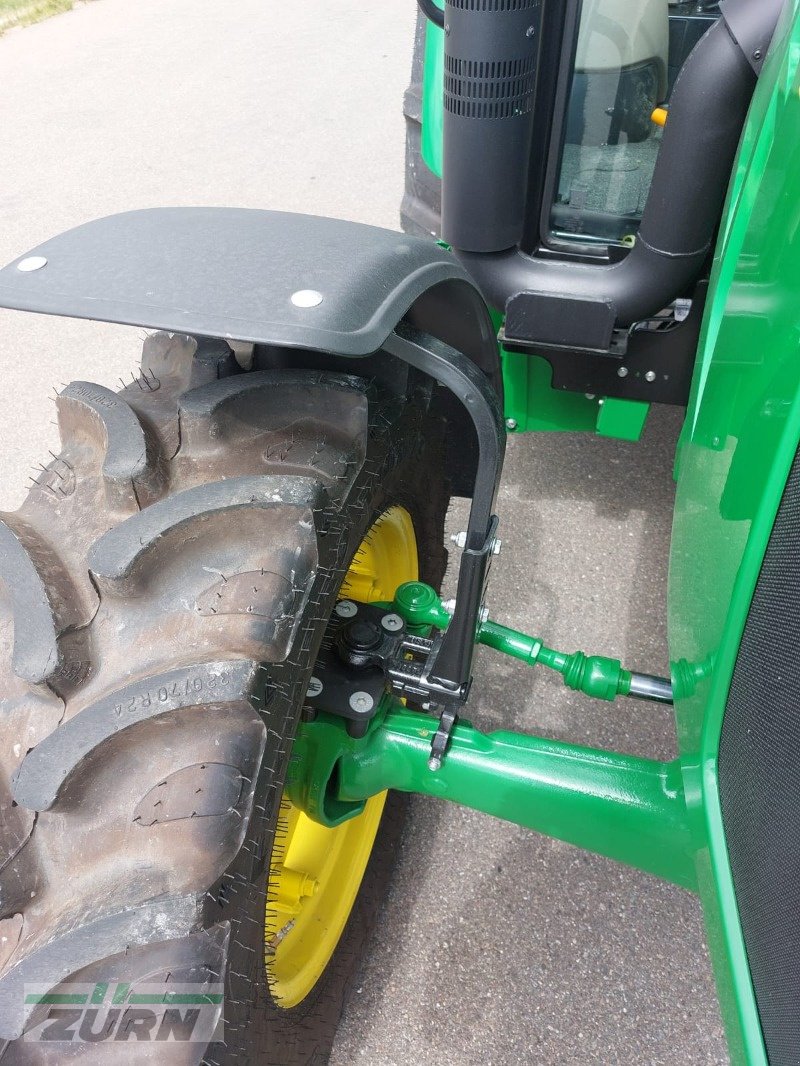 Traktor typu John Deere 5075E, Neumaschine v Inneringen (Obrázek 22)