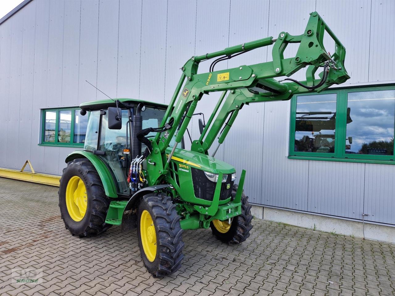 Traktor типа John Deere 5075E, Gebrauchtmaschine в Spelle (Фотография 1)