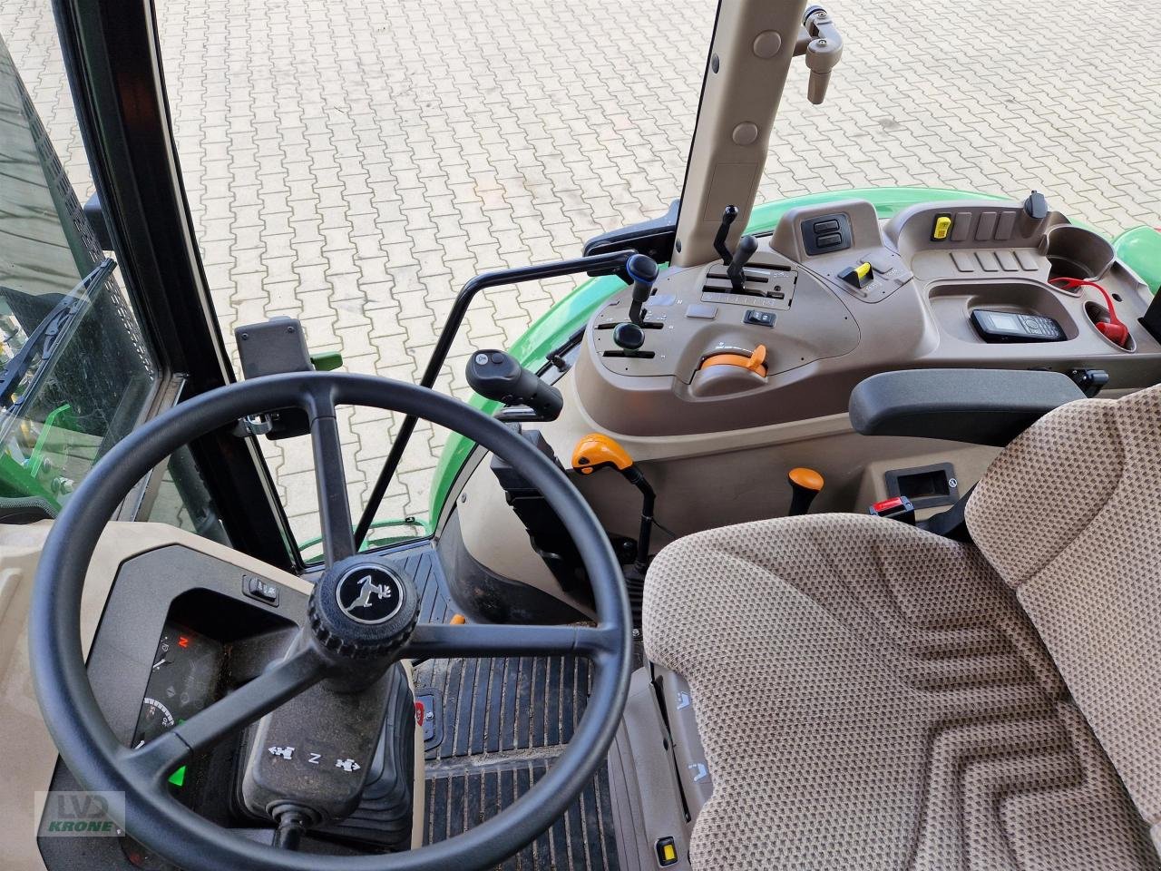 Traktor du type John Deere 5075E, Gebrauchtmaschine en Spelle (Photo 15)