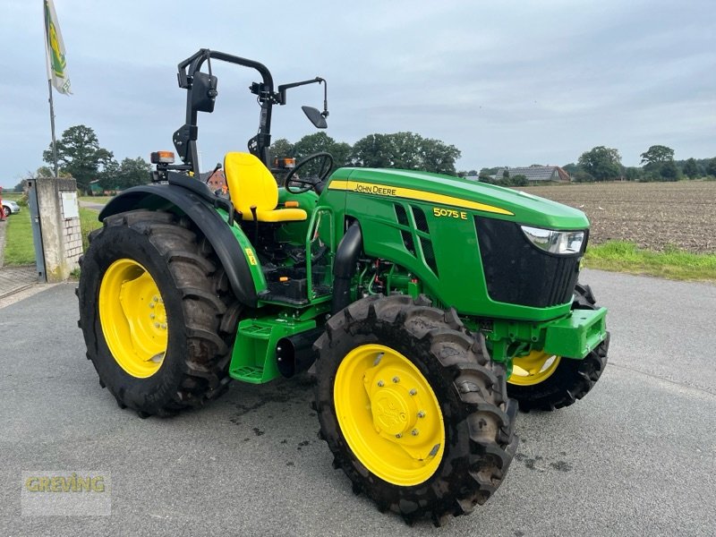 Traktor του τύπου John Deere 5075E, Neumaschine σε Wettringen (Φωτογραφία 1)