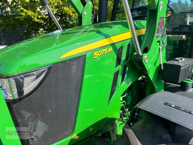 Traktor des Typs John Deere 5075M + Stoll Solid 38-20, Ausstellungsmaschine in Marl (Bild 14)