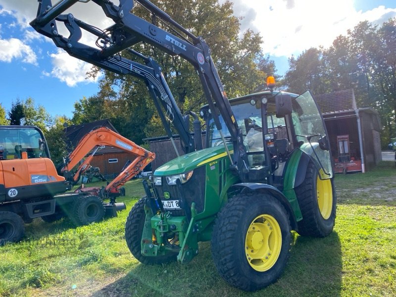 Traktor Türe ait John Deere 5075M, Gebrauchtmaschine içinde Soltau (resim 2)