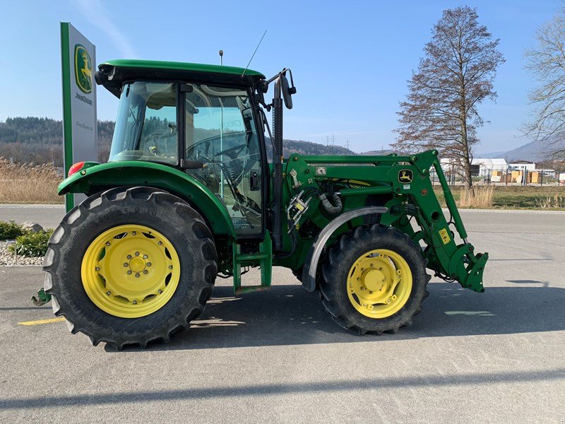 Traktor типа John Deere 5080 M, Gebrauchtmaschine в Lengnau (Фотография 5)