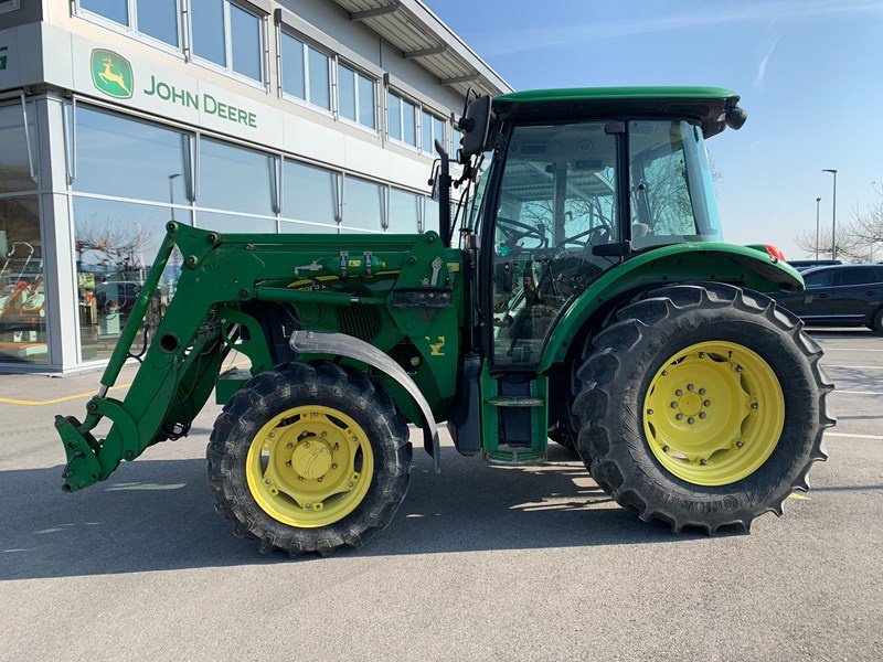 Traktor типа John Deere 5080 M, Gebrauchtmaschine в Lengnau