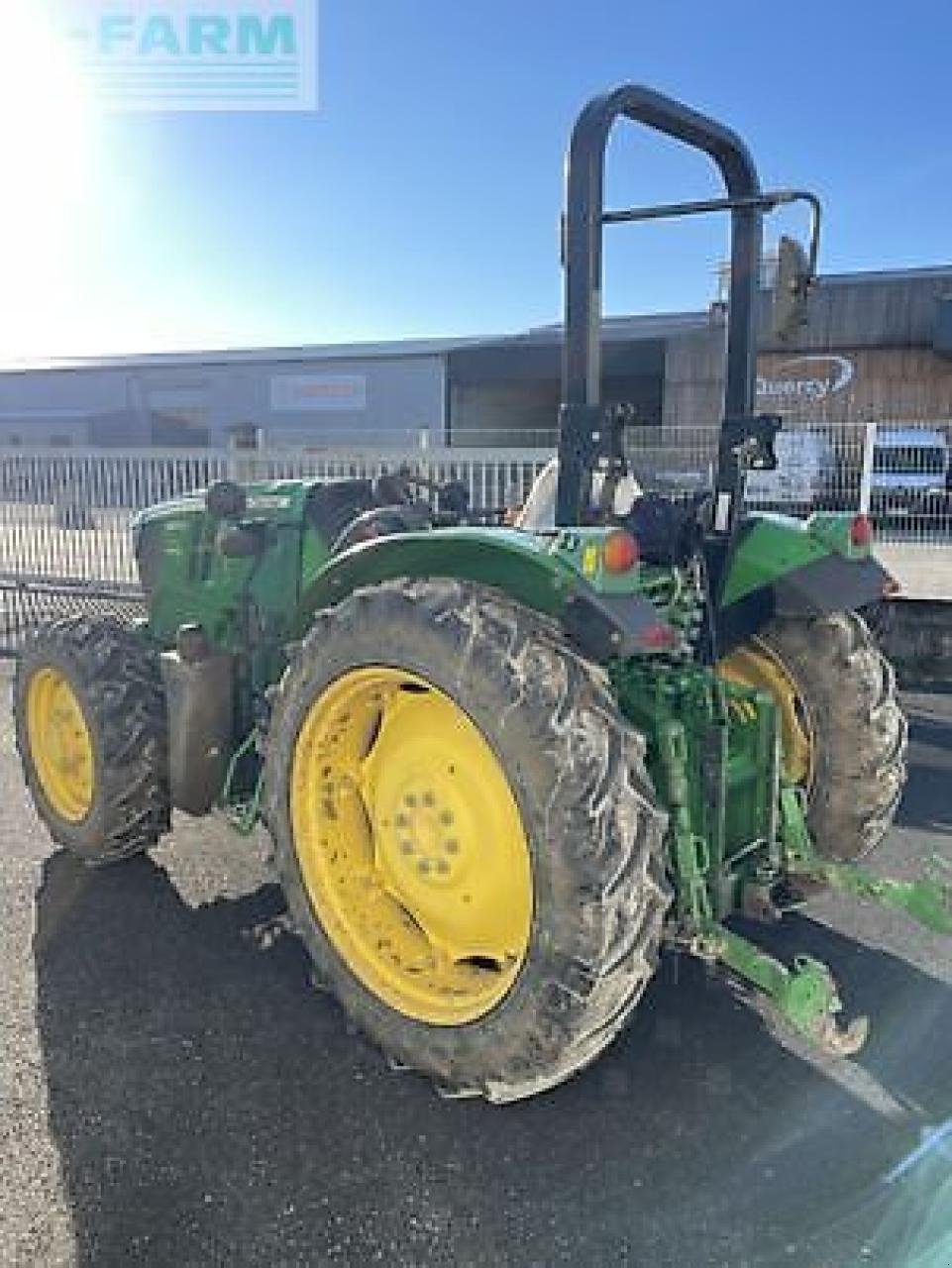 Traktor van het type John Deere 5080g, Gebrauchtmaschine in MONFERRAN (Foto 3)