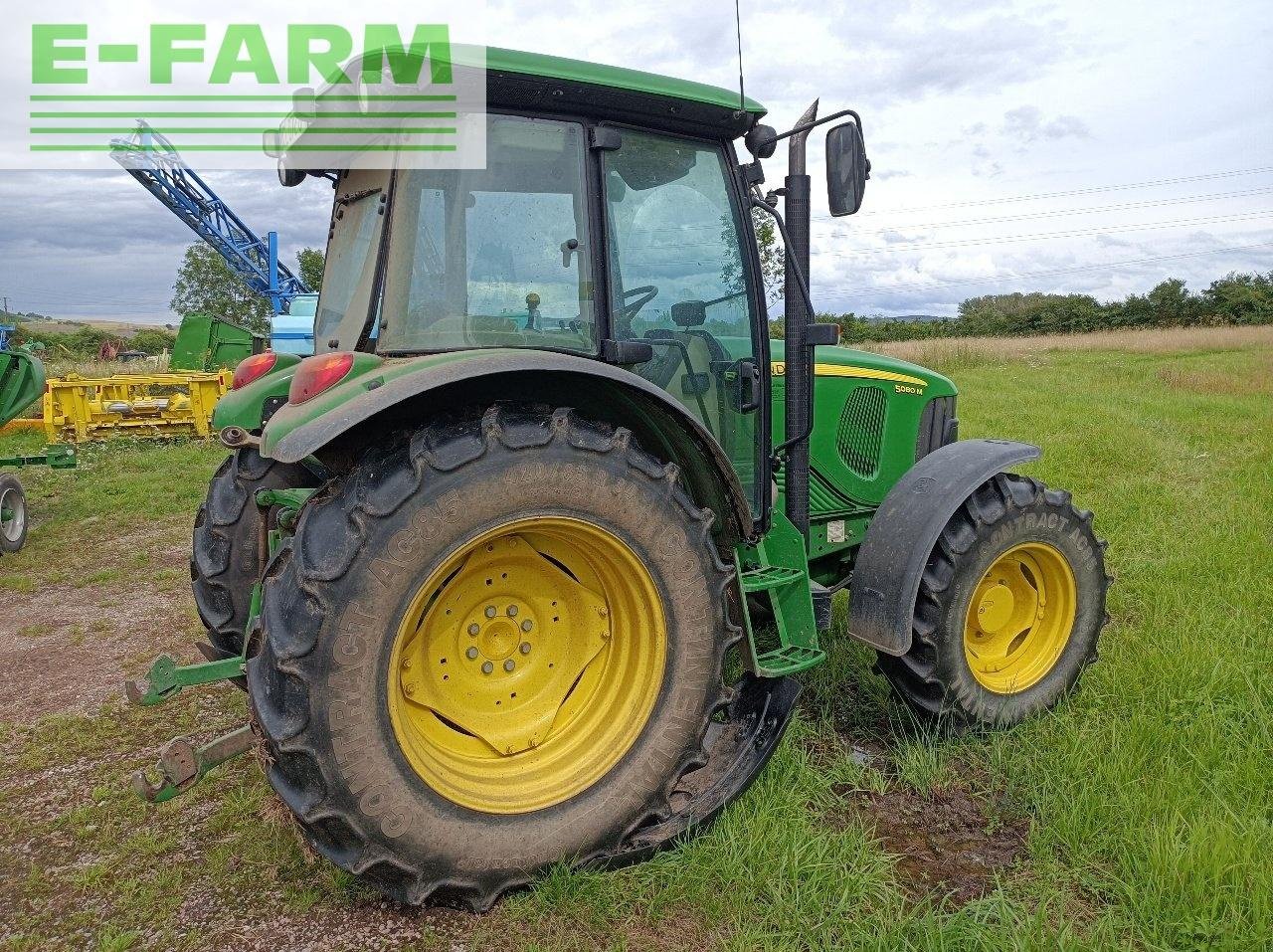 Traktor tipa John Deere 5080m, Gebrauchtmaschine u CHAUVONCOURT (Slika 4)