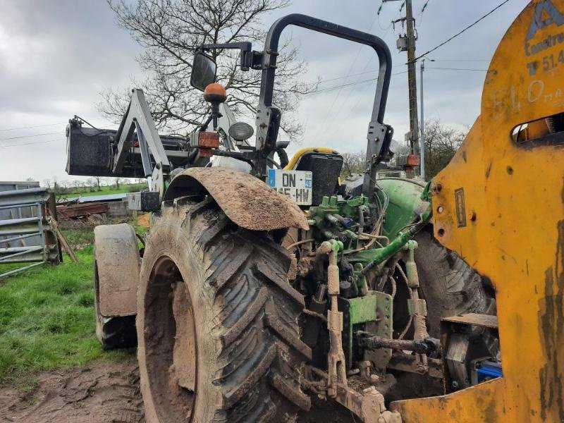 Traktor van het type John Deere 5085M, Gebrauchtmaschine in ANTIGNY (Foto 7)