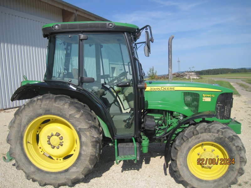 Traktor van het type John Deere 5090 G, Gebrauchtmaschine in Ellingen (Foto 1)