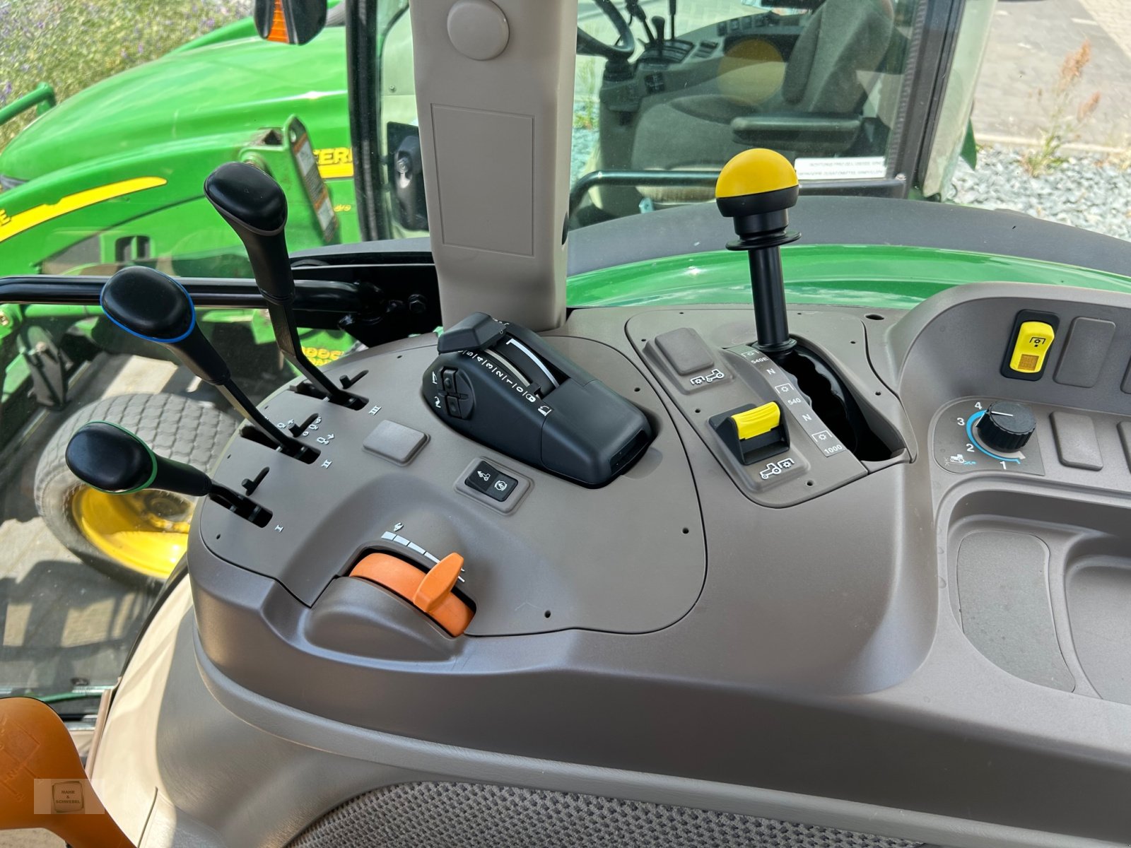 Traktor Türe ait John Deere 5090 M, Neumaschine içinde Gross-Bieberau (resim 9)