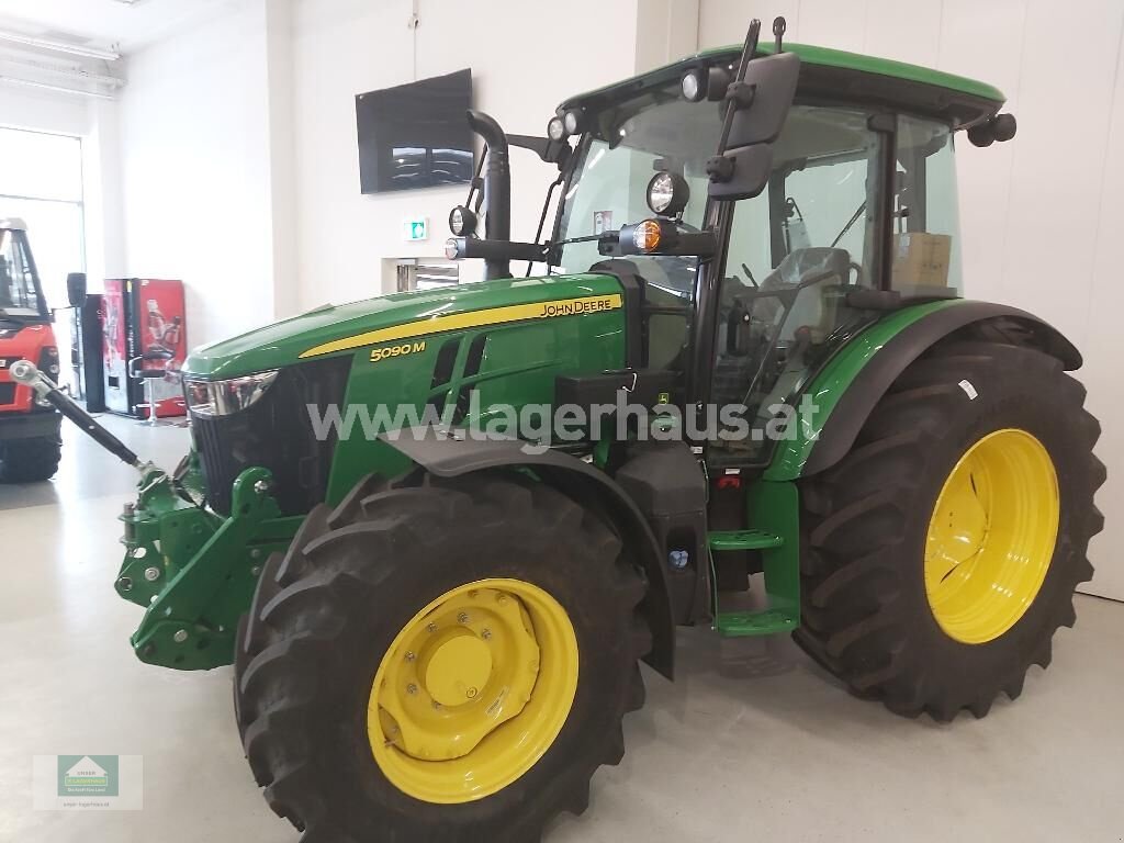 Traktor Türe ait John Deere 5090 M, Neumaschine içinde Klagenfurt (resim 1)