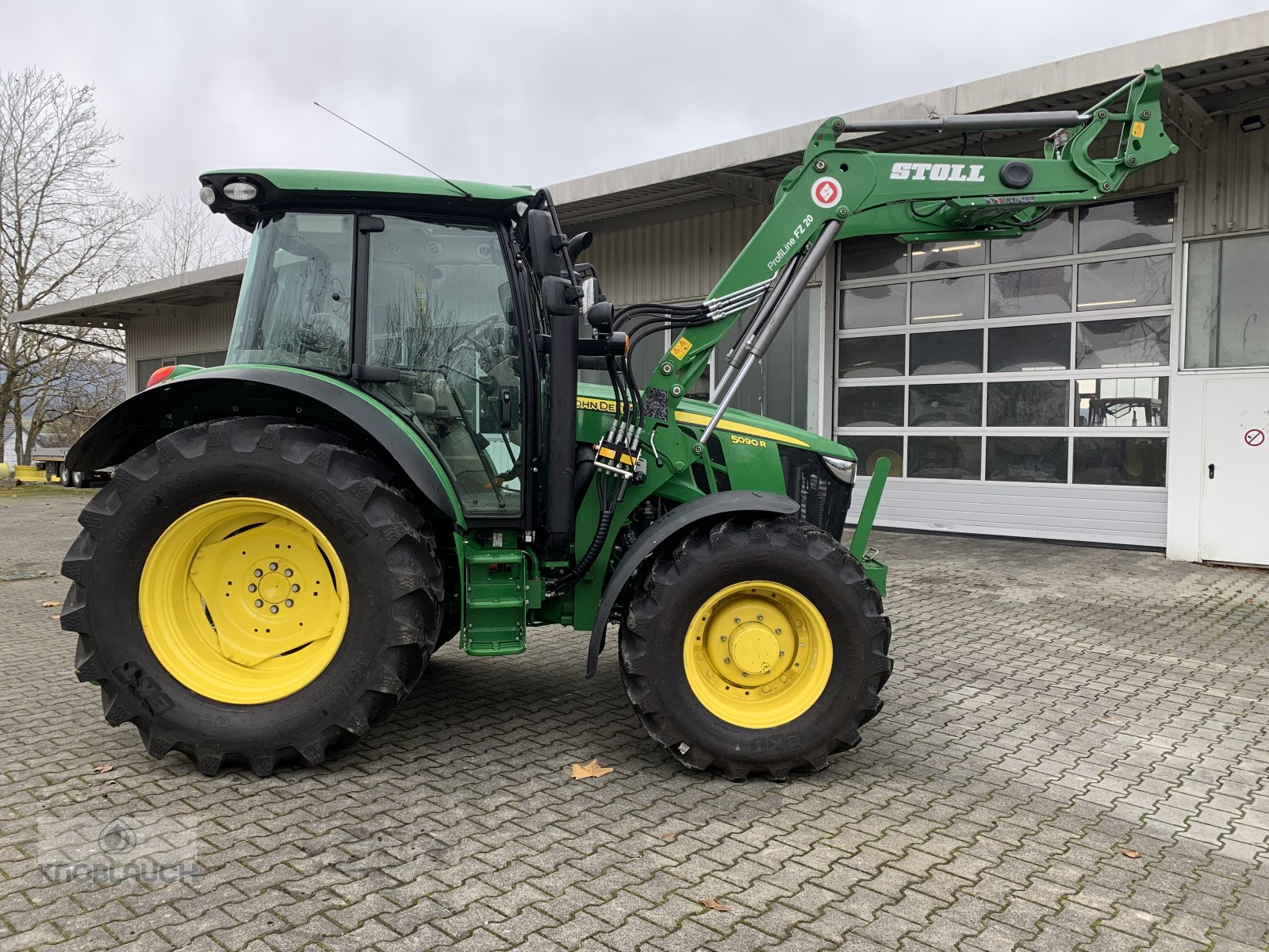 Traktor типа John Deere 5090 R, Gebrauchtmaschine в Kandern-Tannenkirch (Фотография 4)