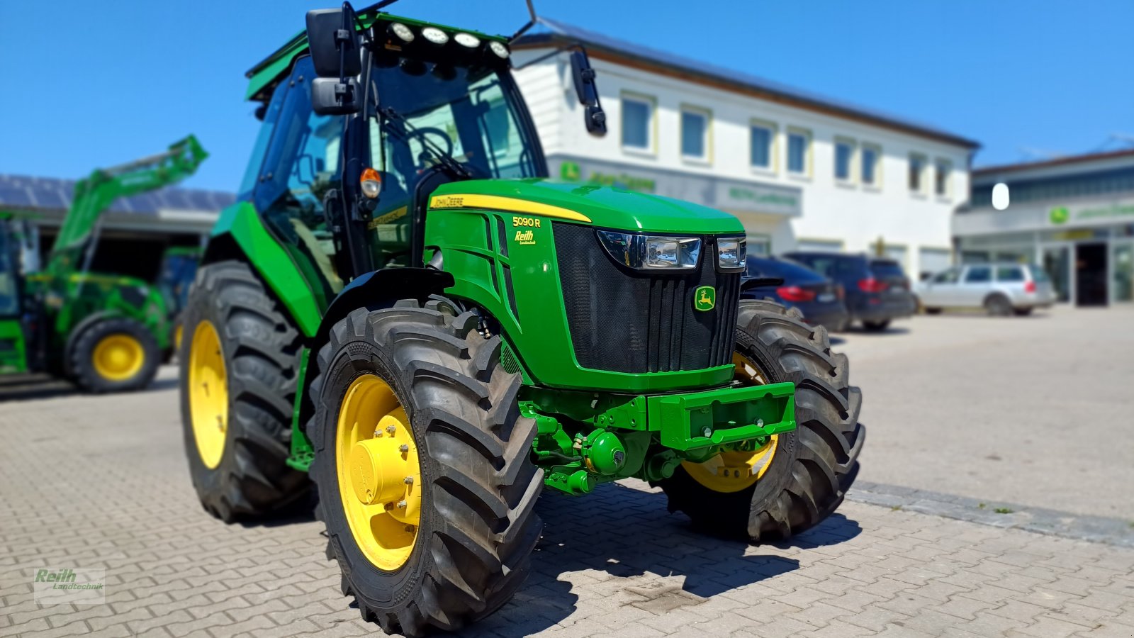 Traktor des Typs John Deere 5090 R, Gebrauchtmaschine in Wolnzach (Bild 3)