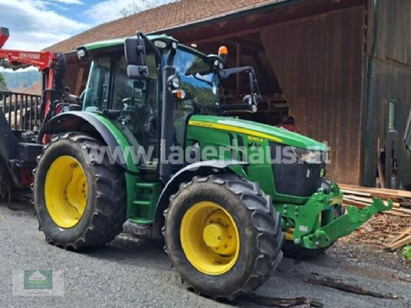 Traktor del tipo John Deere 5090 R, Gebrauchtmaschine en Klagenfurt