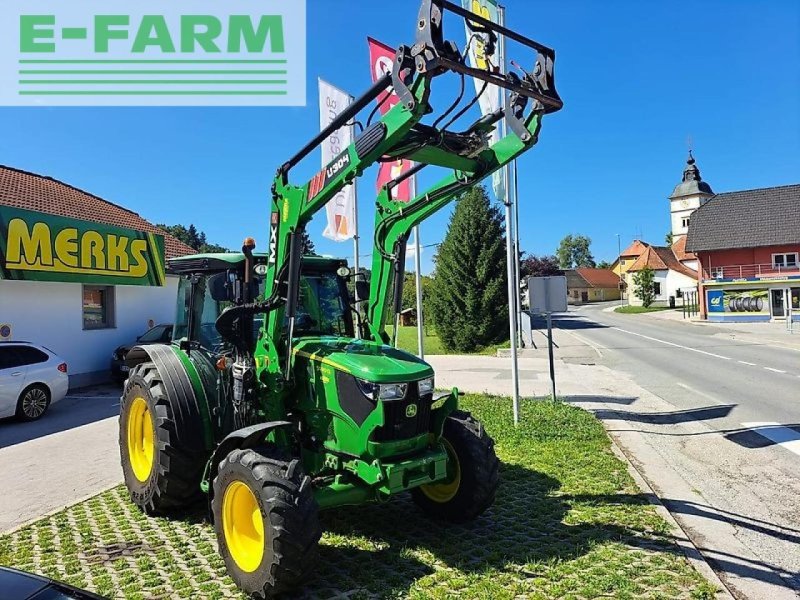 Traktor типа John Deere 5090g, Gebrauchtmaschine в GROBELNO