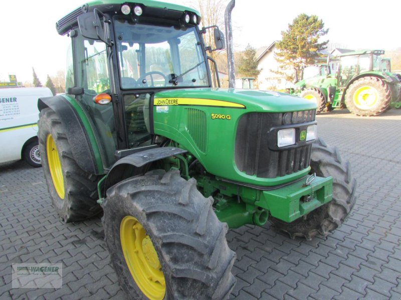 Traktor типа John Deere 5090G, Gebrauchtmaschine в Bad Wildungen - Wega (Фотография 1)