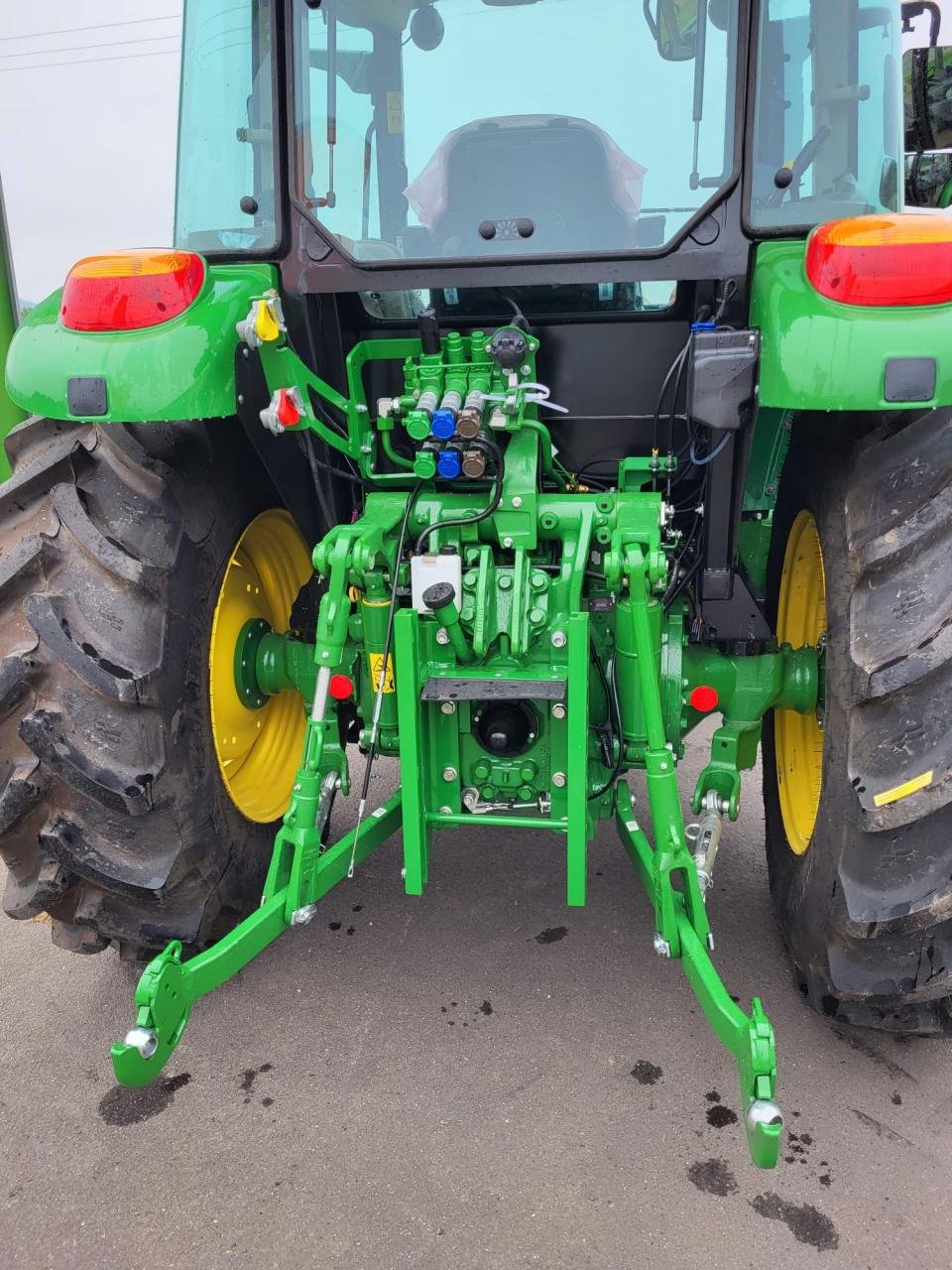 Traktor des Typs John Deere 5090M 16/16 AC DL DEMO, Gebrauchtmaschine in Niederkirchen (Bild 5)