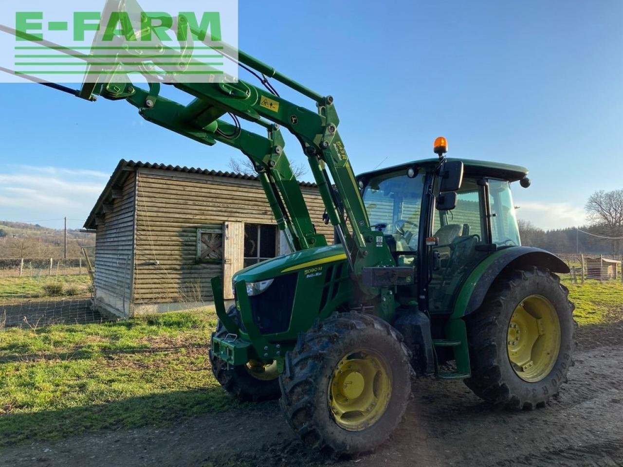 Traktor типа John Deere 5090m ( destockage ), Gebrauchtmaschine в Ytrac (Фотография 2)