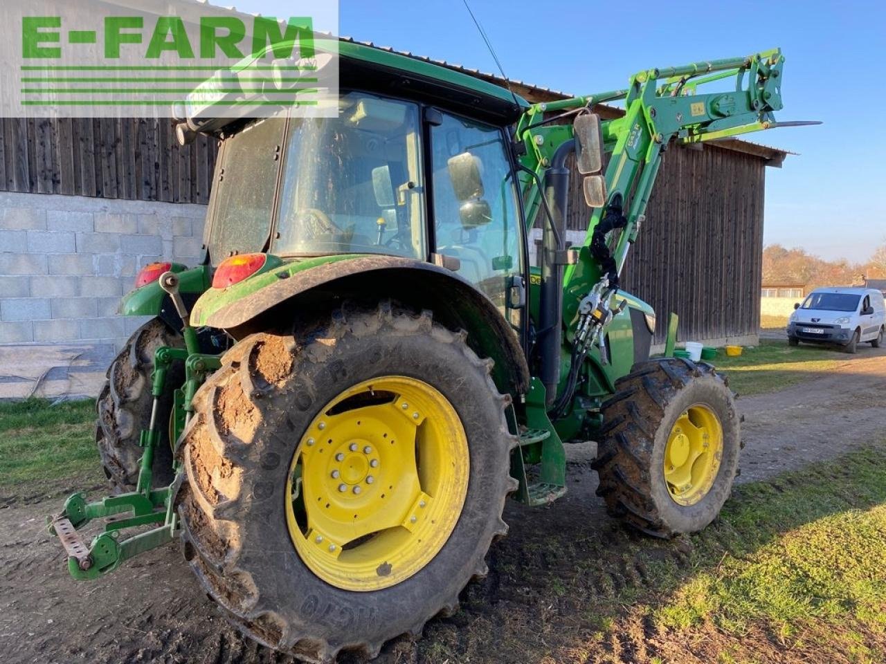 Traktor of the type John Deere 5090m ( destockage ), Gebrauchtmaschine in Ytrac (Picture 4)