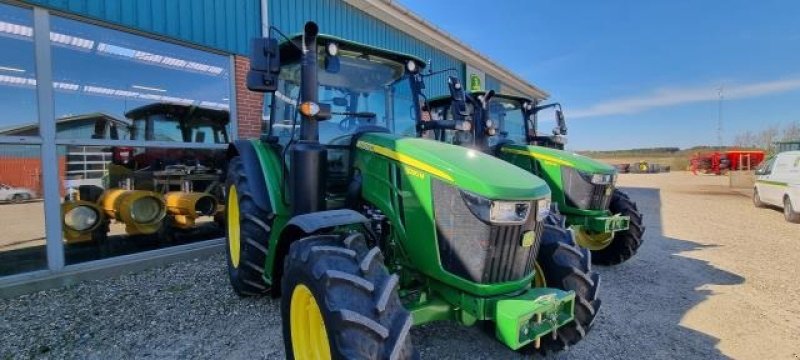 Traktor typu John Deere 5090M, Gebrauchtmaschine w Videbæk (Zdjęcie 2)