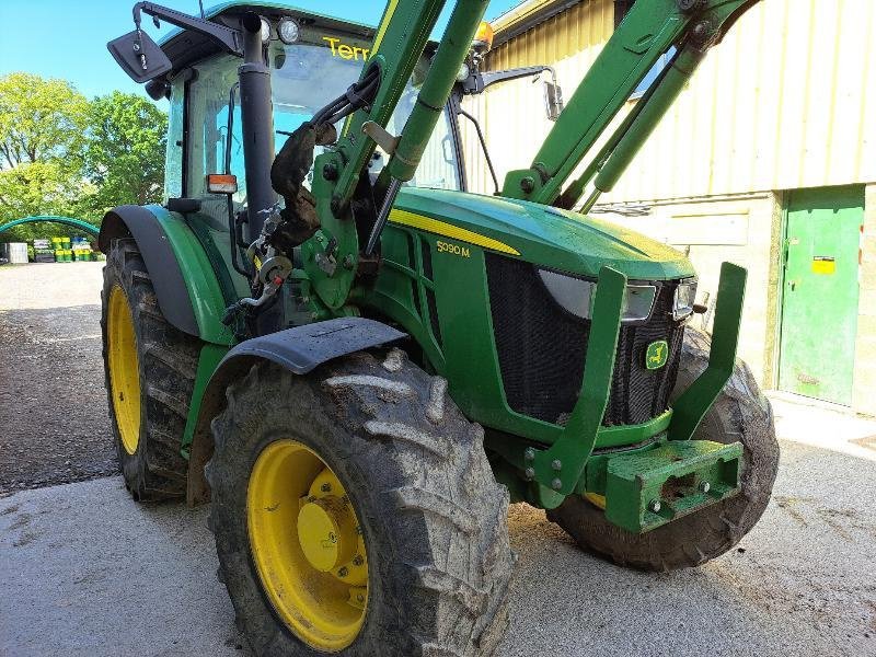 Traktor типа John Deere 5090M, Gebrauchtmaschine в CORNY MACHEROMENIL (Фотография 2)