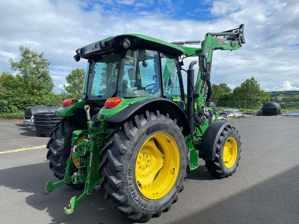 Traktor типа John Deere 5090M, Gebrauchtmaschine в SAINT FLOUR (Фотография 2)