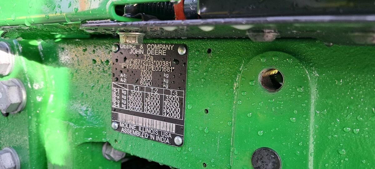 Traktor des Typs John Deere 5090M, Neumaschine in Zwettl (Bild 19)