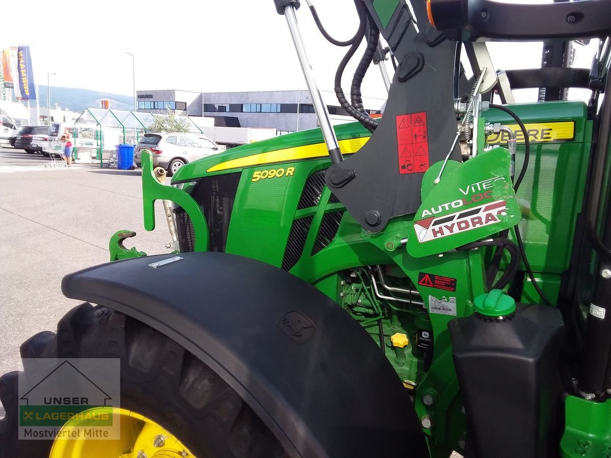 Traktor of the type John Deere 5090R, Gebrauchtmaschine in Bergland (Picture 5)