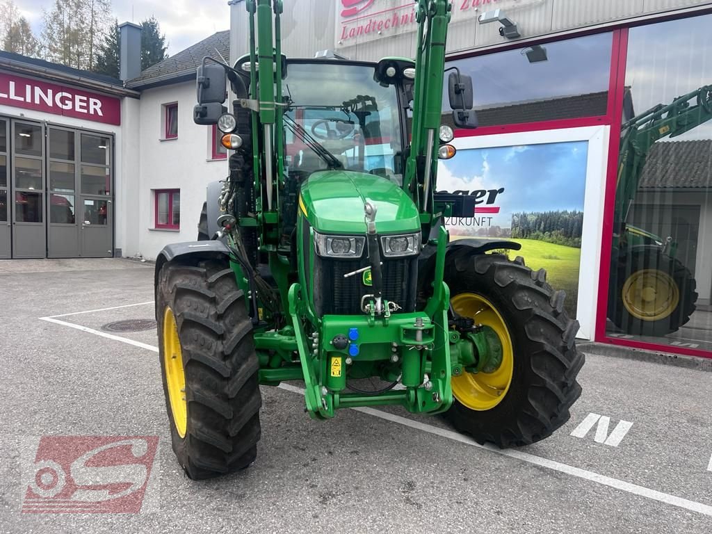 Traktor типа John Deere 5090R, Gebrauchtmaschine в Offenhausen (Фотография 4)