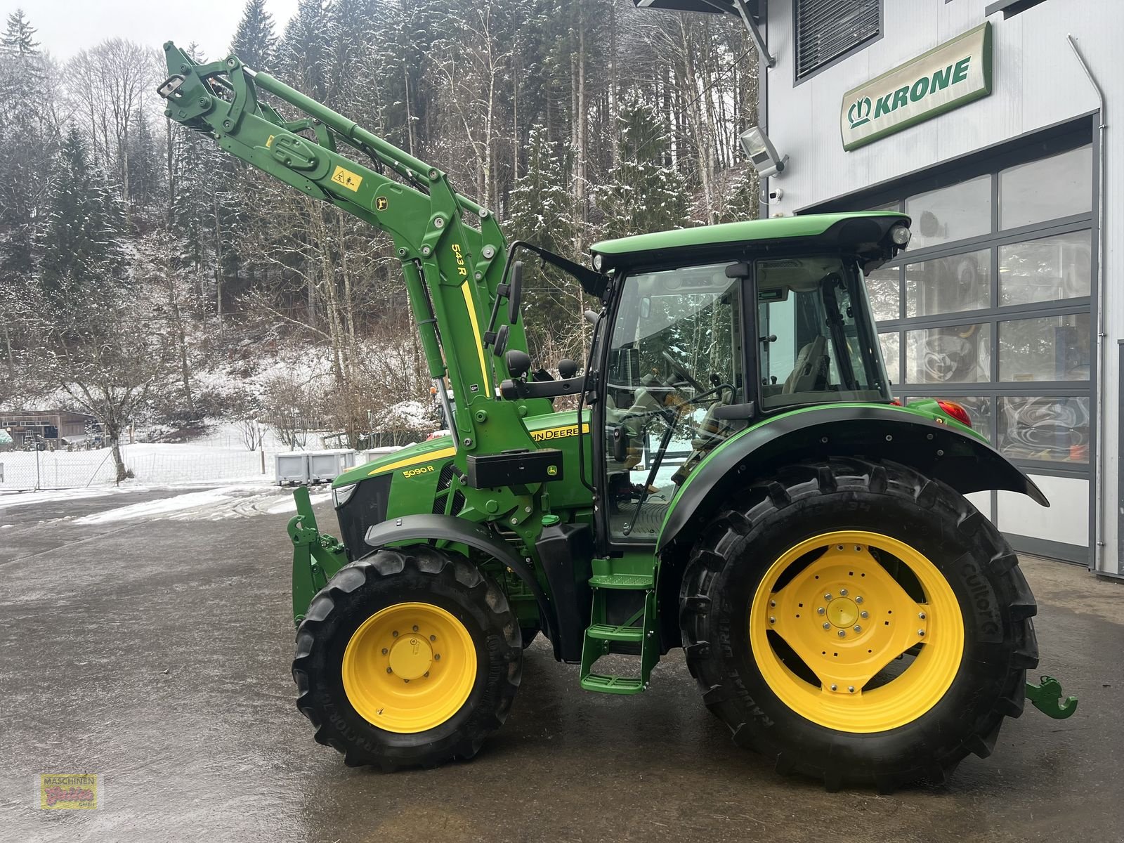 Traktor des Typs John Deere 5090R, Gebrauchtmaschine in Kötschach (Bild 2)