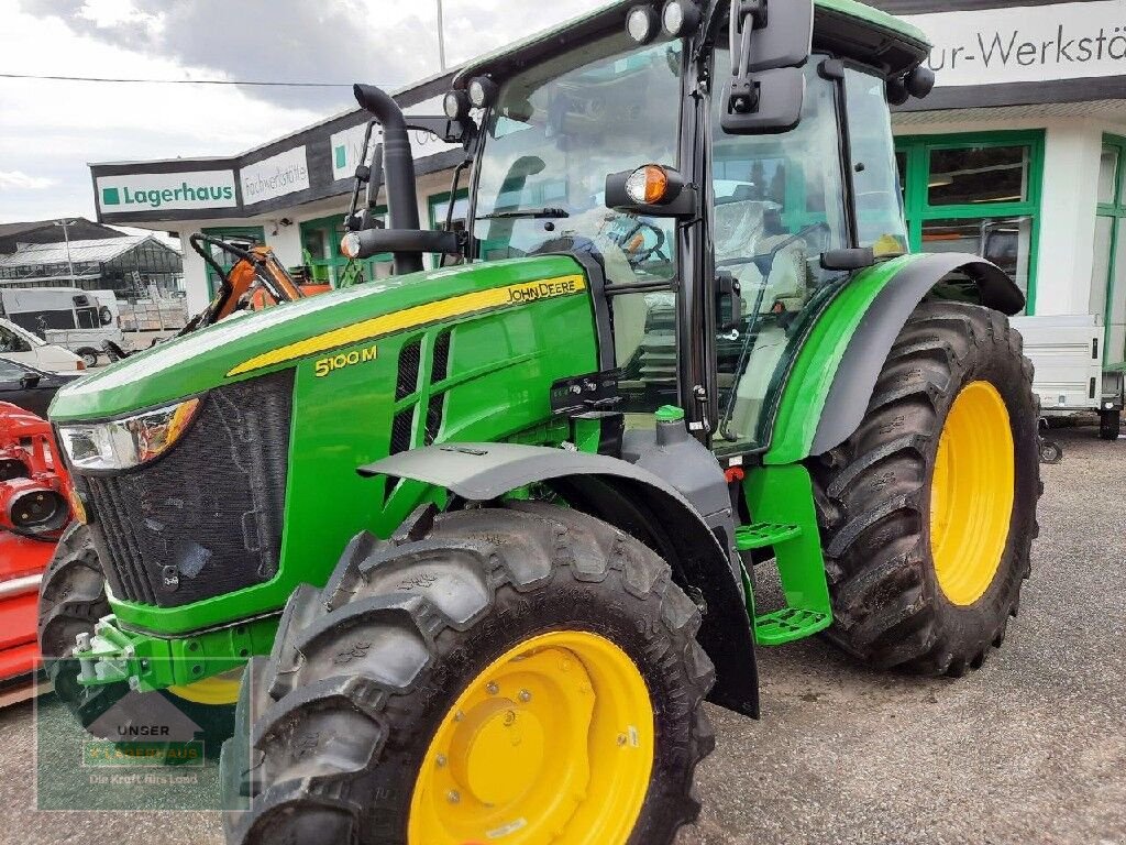 Traktor del tipo John Deere 5100 M, Neumaschine In Perg (Immagine 1)