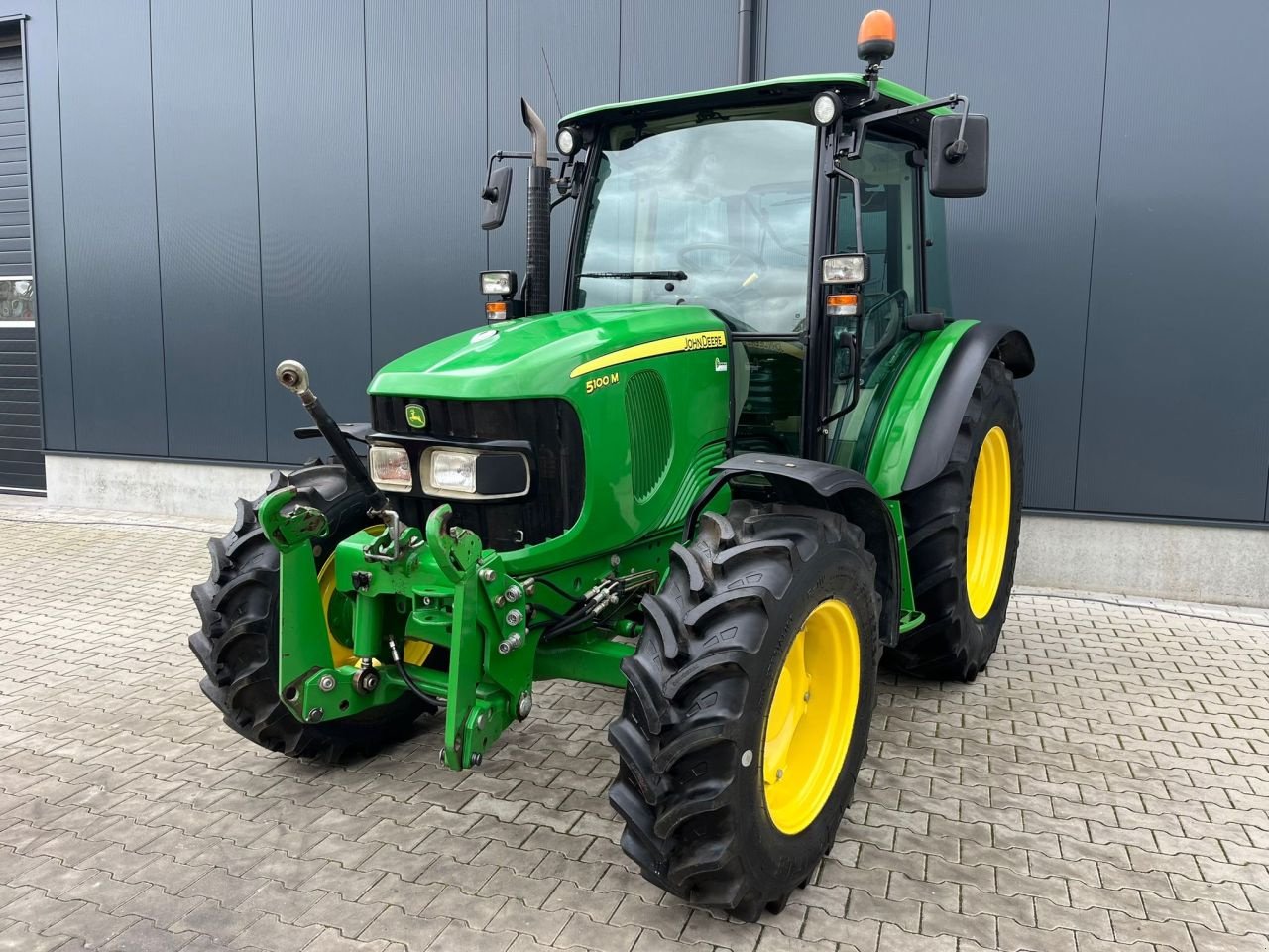 Traktor za tip John Deere 5100 M, Gebrauchtmaschine u Daarle (Slika 1)