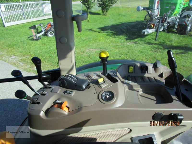 Traktor of the type John Deere 5100 M, Neumaschine in Soyen (Picture 12)