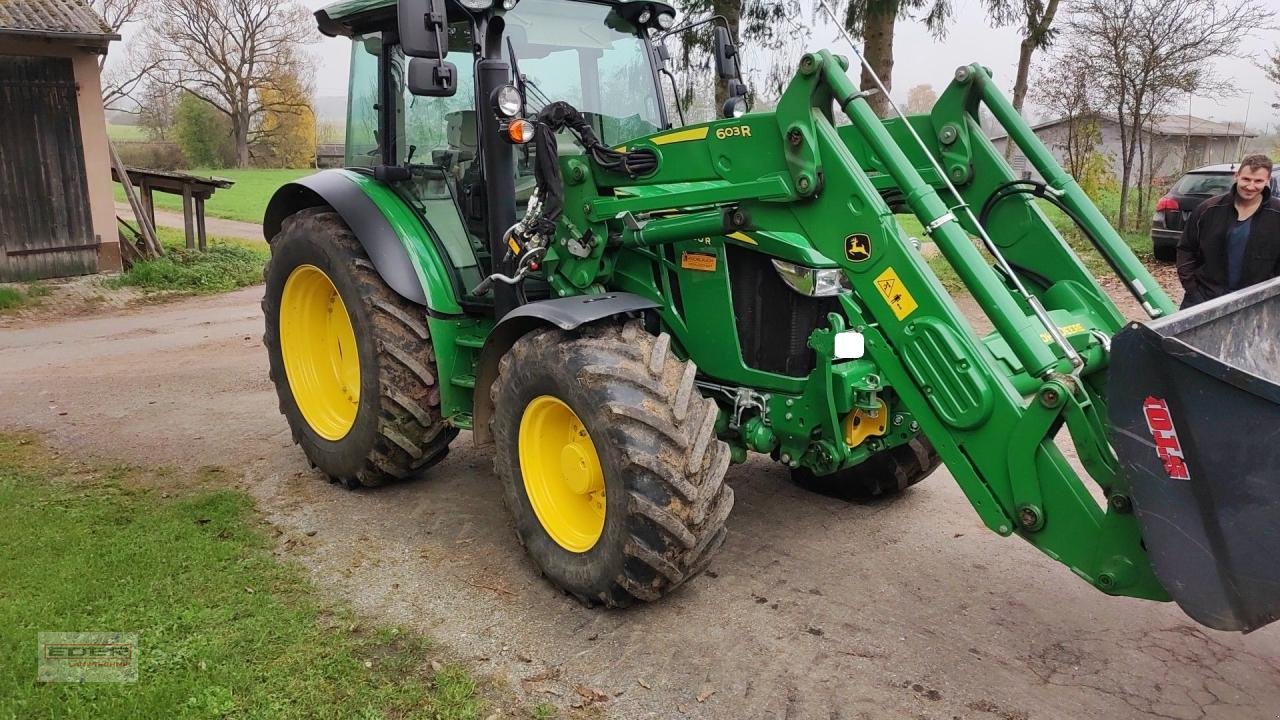 Traktor του τύπου John Deere 5100 R, Gebrauchtmaschine σε Donaueschingen (Φωτογραφία 5)