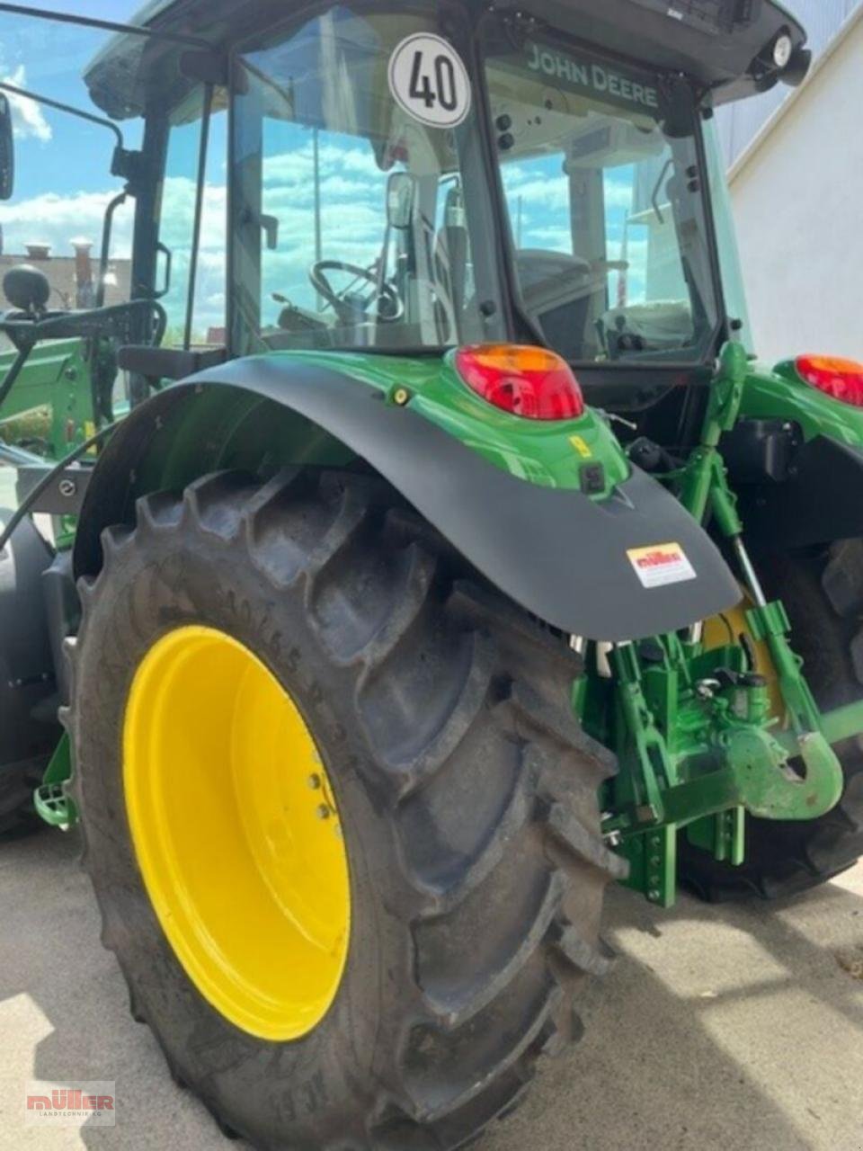 Traktor van het type John Deere 5100 R, Gebrauchtmaschine in Holzhausen (Foto 8)