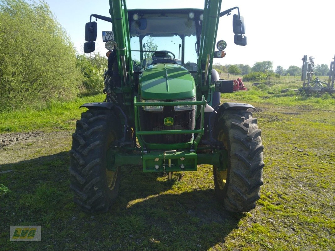 Traktor of the type John Deere 5100M mit 543R Frontlader, Gebrauchtmaschine in Schenkenberg (Picture 3)