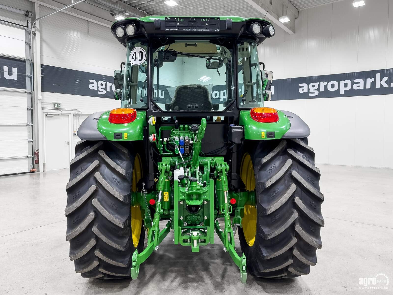 Traktor Türe ait John Deere 5100M, Gebrauchtmaschine içinde Csengele (resim 5)