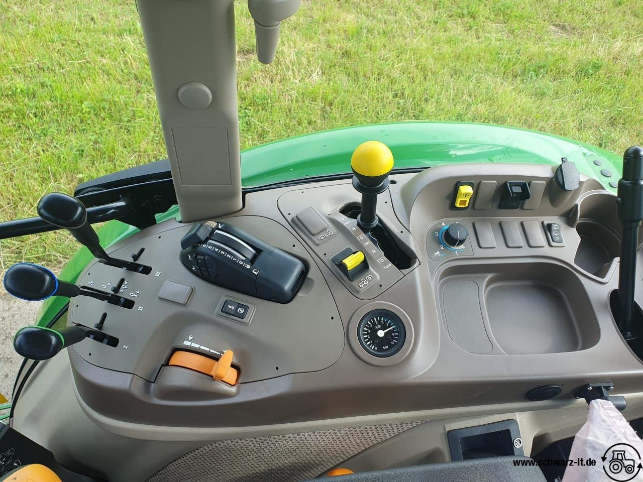 Traktor типа John Deere 5100M, Neumaschine в Aspach (Фотография 11)