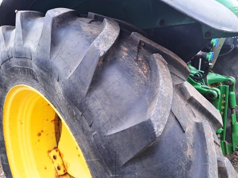 Traktor van het type John Deere 5100M, Gebrauchtmaschine in SAINT-GERMAIN DU PUY (Foto 7)