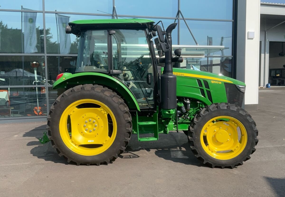 Traktor типа John Deere 5100M, Neumaschine в Zwettl (Фотография 8)