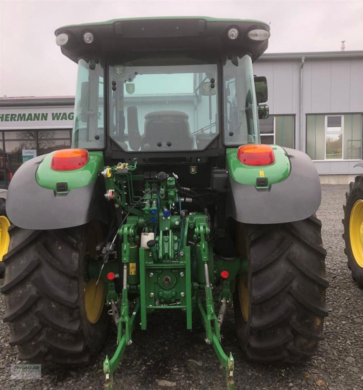 Traktor des Typs John Deere 5100R  CQ40, Gebrauchtmaschine in Bad Wildungen - Wega (Bild 2)