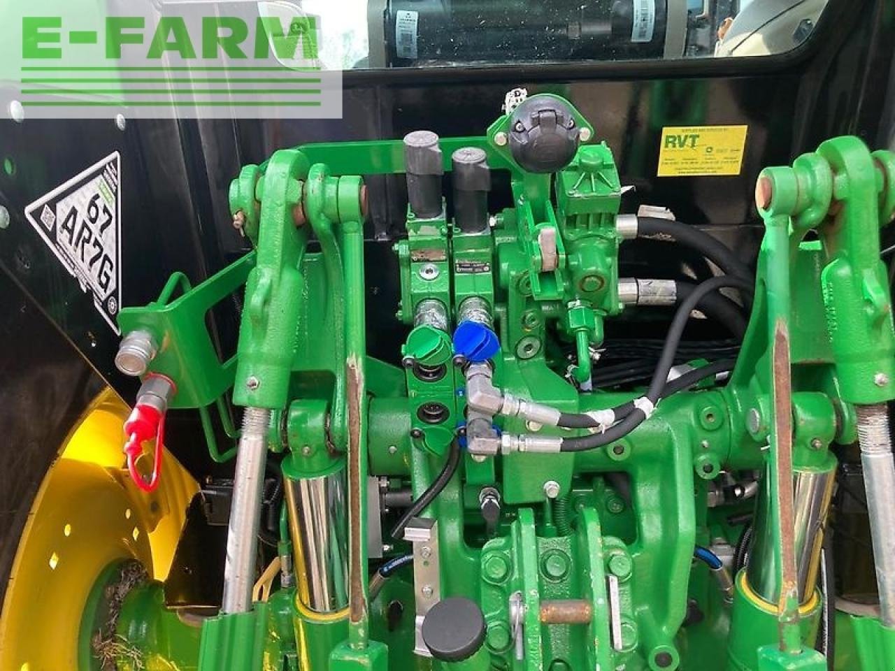 Traktor of the type John Deere 5100r, Gebrauchtmaschine in SHREWSBURRY (Picture 5)