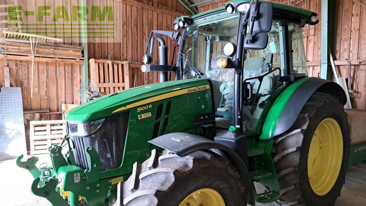 Traktor du type John Deere 5100R, Gebrauchtmaschine en REDLHAM (Photo 1)