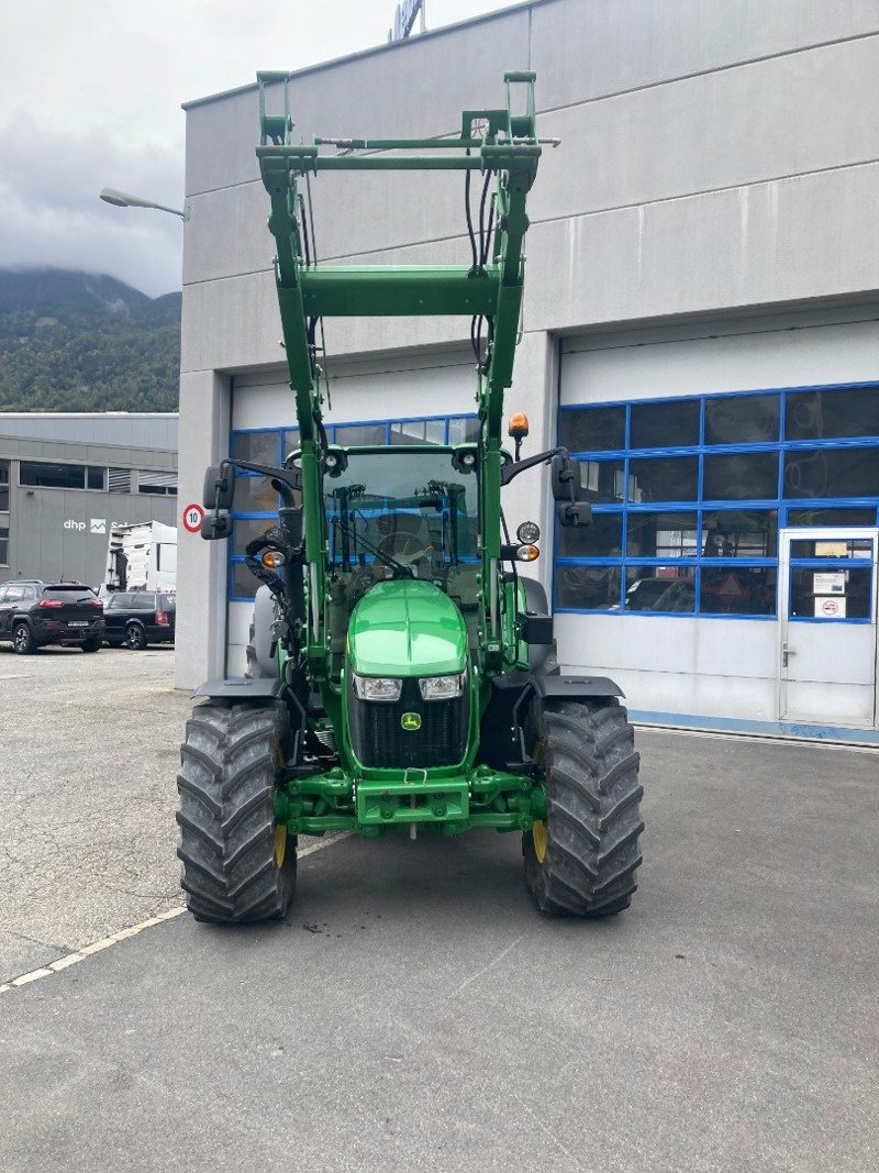 Traktor typu John Deere 5100R, Ausstellungsmaschine w Landquart (Zdjęcie 2)