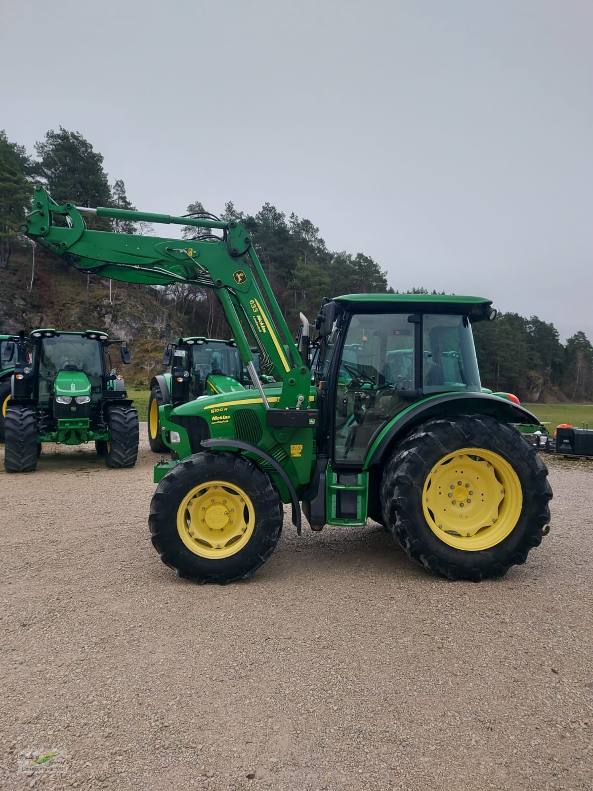 Traktor du type John Deere 5100R, Gebrauchtmaschine en Pegnitz-Bronn (Photo 1)